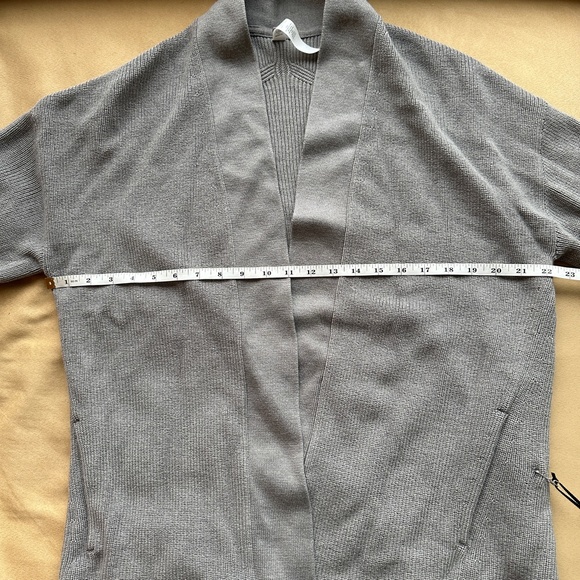 NWT LULULEMON Merino Wool-Blend Ribbed Long Wrap Sweater Heathered Gull Grey 8 - Picture 11 of 11
